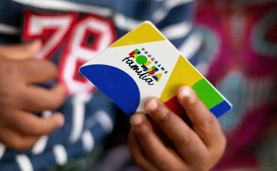Imagem ilustrativa da imagem Caixa paga Bolsa Família a beneficiários com NIS de final 7