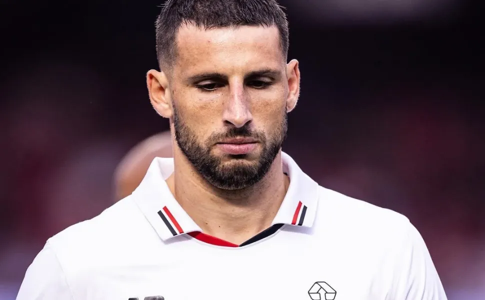 Imagem ilustrativa da imagem Calleri, do São Paulo, passará por cirurgia. Veja tempo de recuperação
