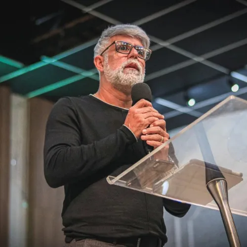 Imagem ilustrativa da imagem “Conferência da Família” em Vila Velha com Claudio Duarte