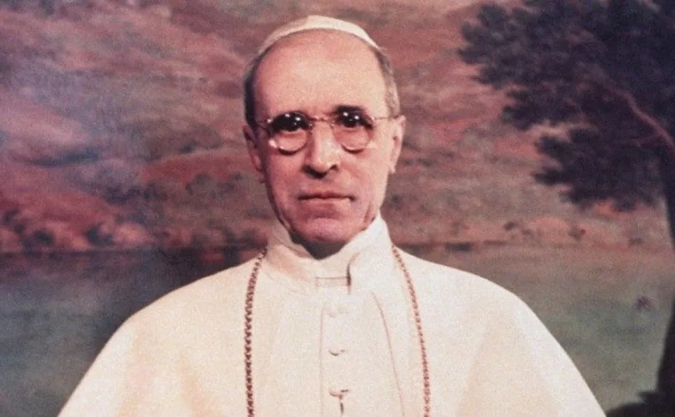 Imagem ilustrativa da imagem Corpo de papa já explodiu em velório e fez médico virar 'persona non grata'