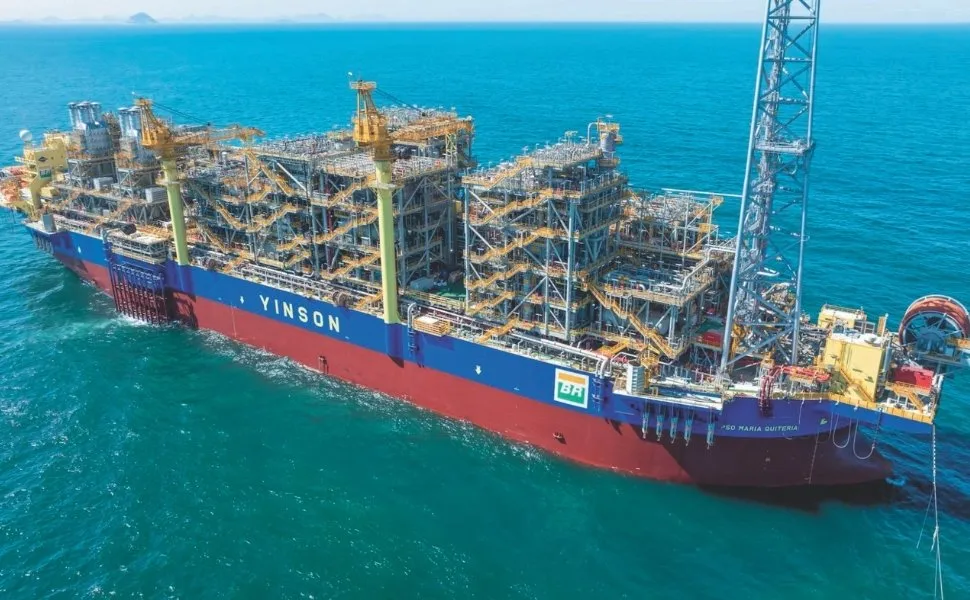 Imagem ilustrativa da imagem ES tem a 2ª melhor média salarial de petróleo e gás do Brasil