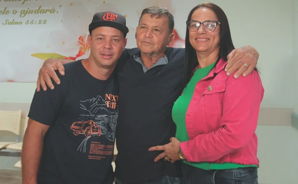 Imagem ilustrativa da imagem Filho adotivo doou rim: “Meu pai me salvou e agora retribuí”
