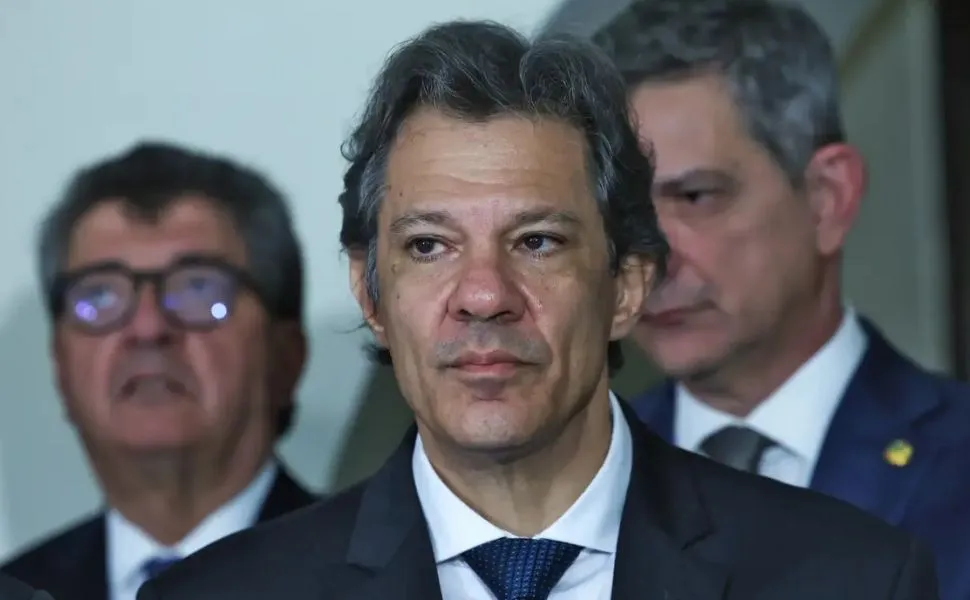 Imagem ilustrativa da imagem Haddad sai em defesa de arcabouço fiscal e se compromete com metas