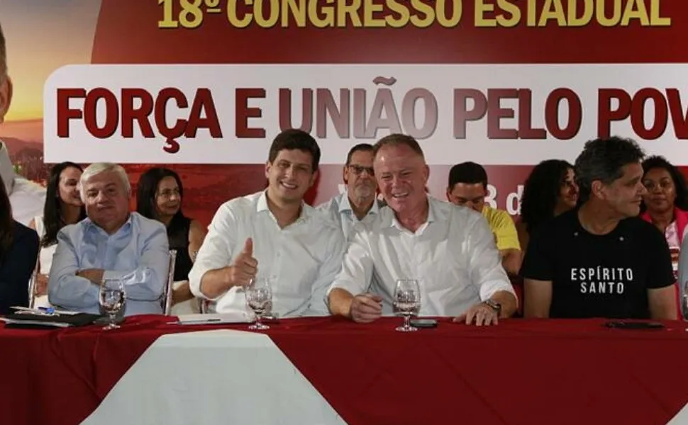 Imagem ilustrativa da imagem João Campos diz que apoiará Casagrande se ele decidir disputar o Senado em 2026