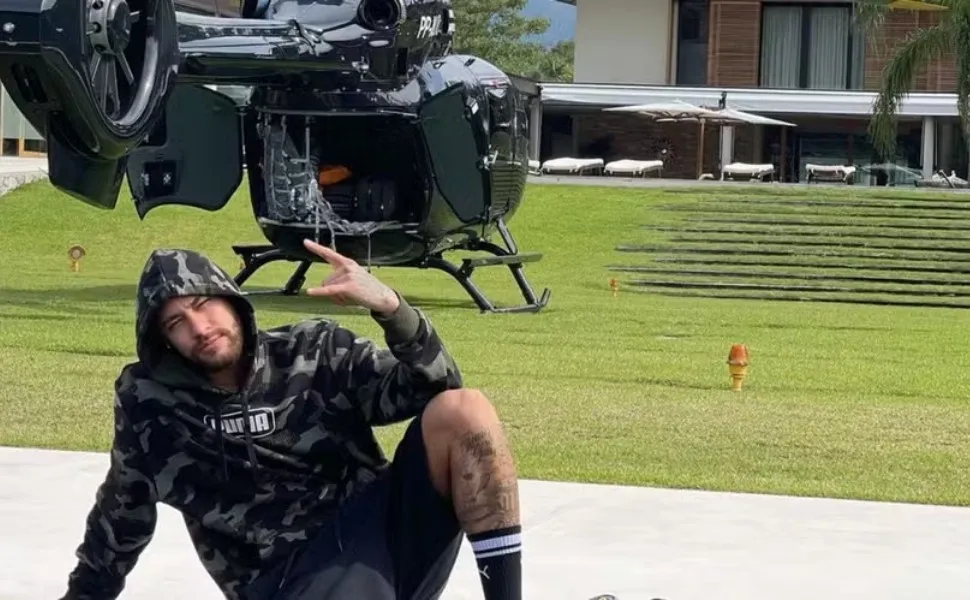Imagem ilustrativa da imagem Neymar é proibido de voar com helicóptero por problemas de documentação