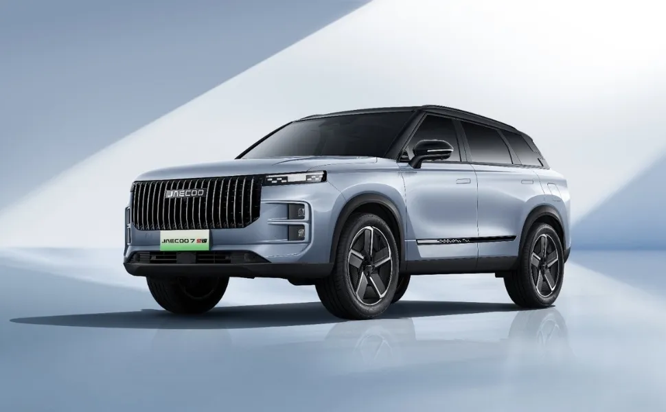 Imagem ilustrativa da imagem Omoda E5 e Jaecoo 7: carros chineses que rodam até 1.200 km sem reabastecer