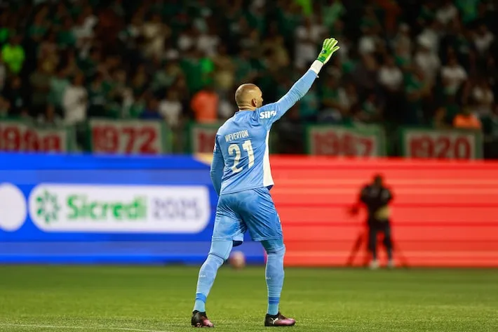 Imagem ilustrativa da imagem Palmeiras x Corinthians: Yuri Alberto, ‘Rei dos Clássicos’, derruba Abel e Weverton no Allianz