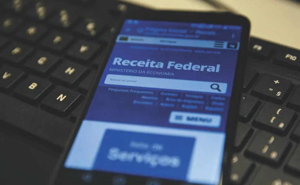 Imagem ilustrativa da imagem Receita Federal já recebeu mais de 239 mil declarações do Imposto de Renda no ES