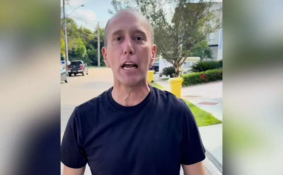 Imagem ilustrativa da imagem Rodrigo Manga, prefeito 'tiktoker' de Sorocaba, é alvo de operação da PF