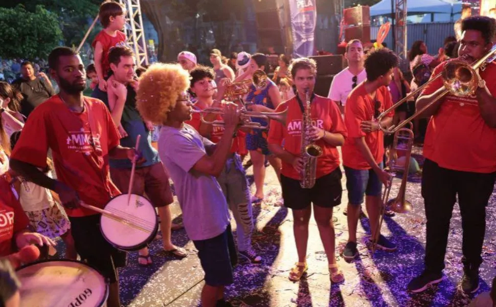 Imagem ilustrativa da imagem Ruas serão interditadas para blocos de pré-Carnaval em Vila Velha