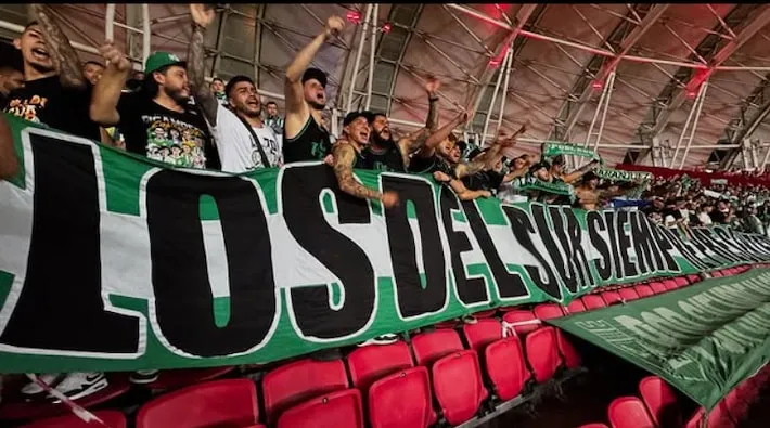 Imagem ilustrativa da imagem Torcedor é morto após briga de torcidas do Atlético Nacional em Porto Alegre