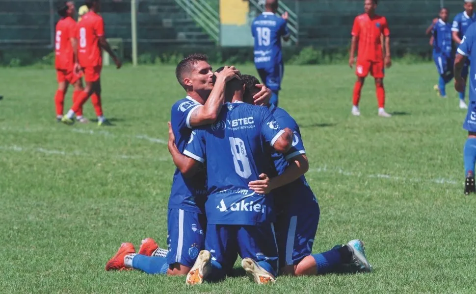Imagem ilustrativa da imagem Vitória começa com o pé direito na Copa ES 2025