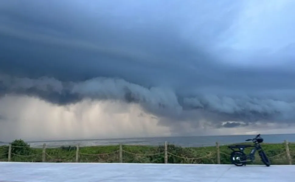 Imagem ilustrativa da imagem Chuva surpreende na manhã de quinta na Grande Vitória