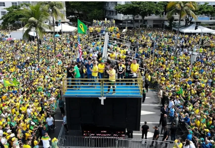 Imagem ilustrativa da imagem Levantamento da USP aponta que ato de Bolsonaro no RJ reuniu 18,3 mil pessoas