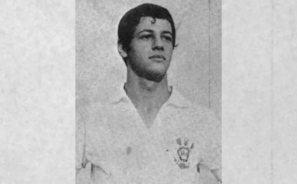 Imagem ilustrativa da imagem Luiz Carlos, zagueiro histórico do Corinthians, morre aos 77 anos