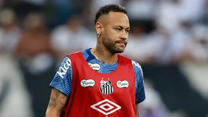 Imagem ilustrativa da imagem Presidente do Santos confirma procura do Fluminense por Neymar, mas confia em renovação