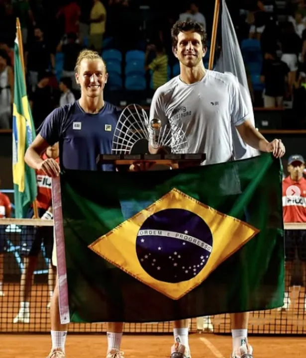 Imagem ilustrativa da imagem Melo e Matos superam espanhóis na final de duplas e Rio Open tem 1º título 100% nacional