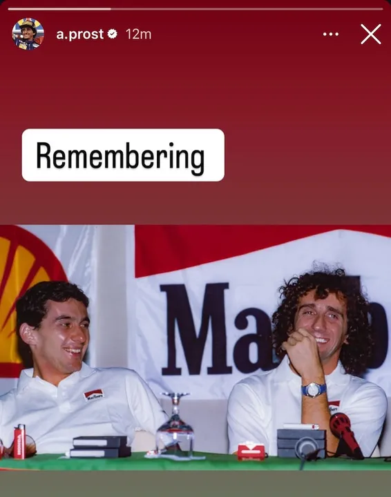 Imagem ilustrativa da imagem Prost posta lembrança com Senna no dia em que se completam 31 anos da morte do brasileiro