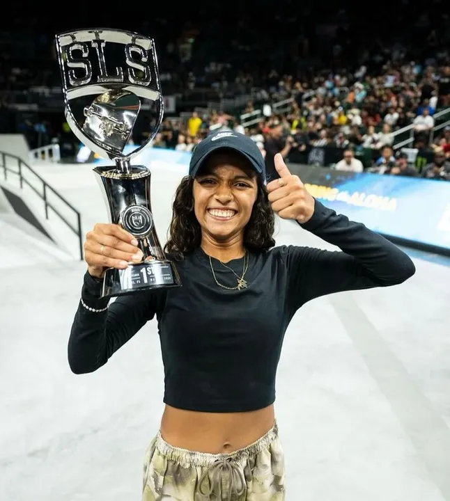 Imagem ilustrativa da imagem Rayssa Leal vence em Miami e conquista a 13ª vitória em etapas da Street League Skateboarding