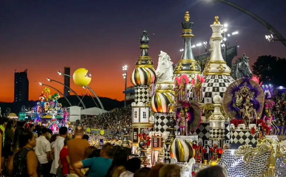 Imagem ilustrativa da imagem Rosas de Ouro é campeã do carnaval das escolas de samba de São Paulo