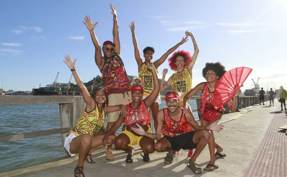 Imagem ilustrativa da imagem Subúrbio e Afrokizomba abrem a folia em Vitória neste sábado