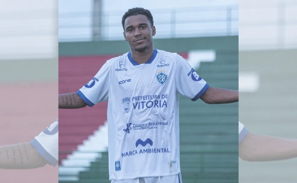 Imagem ilustrativa da imagem Vitória atropela fora e assume a liderança da Copa ES. Porto Vitória tropeça