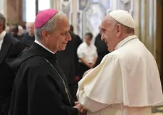 Imagem ilustrativa da imagem Quem é o cardeal de Chicago que pode ‘unir todas as tribos’ no conclave