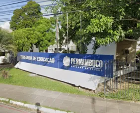 Imagem ilustrativa da imagem Governo de Pernambuco abre seleção simplificada com 76 vagas para a Educação