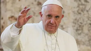 Imagem ilustrativa da imagem Papa Francisco tem crise de asma prolongada e condição de saúde é crítica, diz Vaticano