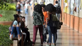 Imagem ilustrativa da imagem Programa que oferta bolsas de estudo a negros tem inscrição prorrogada