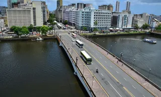 Imagem ilustrativa da imagem Galo da Madrugada muda rota de 120 linhas de ônibus: confira sua parada