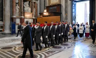 Imagem ilustrativa da imagem Sob aplausos e orações, Papa Francisco é sepultado na Basílica de Santa Maria Maior