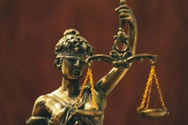 Imagem ilustrativa da imagem A Justiça explica: por que os suspeitos do roubo no Ceasa foram soltos?