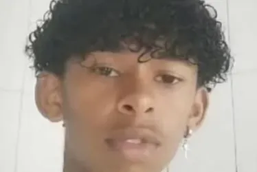 Imagem ilustrativa da imagem Adolescente morre após injetar líquido de borboleta na própria perna na Bahia