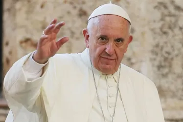 Imagem ilustrativa da imagem Papa Francisco passou por noite tranquila e está descansando, diz Vaticano