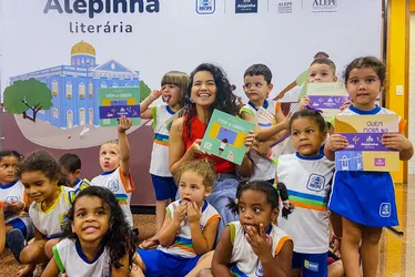 Imagem ilustrativa da imagem ‘Alepinha Literária’ é único do Nordeste na final de premiação nacional
