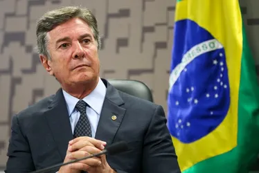 Imagem ilustrativa da imagem Alexandre de Moraes determina prisão de ex-presidente Fernando Collor na Lava Jato