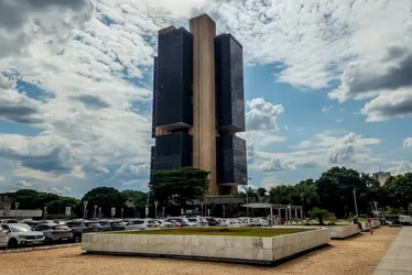 Imagem ilustrativa da imagem BC eleva Selic a 14,25% ao ano, mesmo nível atingido durante crise do governo Dilma