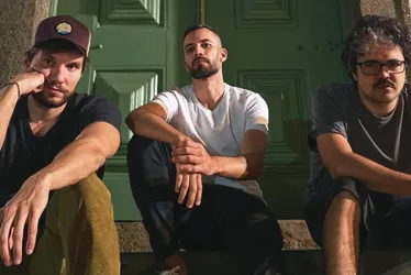 Imagem ilustrativa da imagem Banda Dozz explora ruína emocional em nova canção