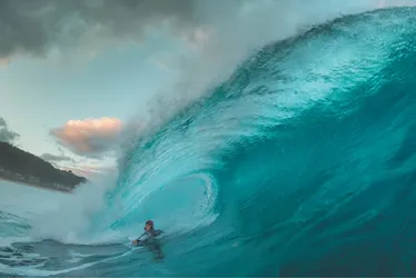 Imagem ilustrativa da imagem Bodyboarding: Neymara e Luna em novos desafios