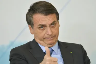 Imagem ilustrativa da imagem Bolsonaro diz que não viu 'Ainda Estou Aqui': 'mensagem ali é política'