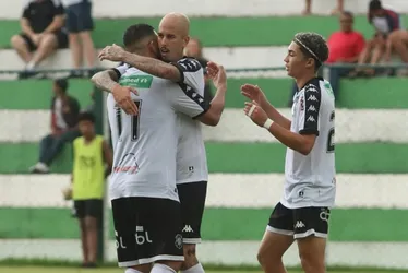 Imagem ilustrativa da imagem Rio Branco goleia o "xará" de Venda Nova na estreia da Copa ES