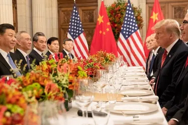 Imagem ilustrativa da imagem China vê Irã como parceiro estratégico, critica EUA e declara apoio a diálogo