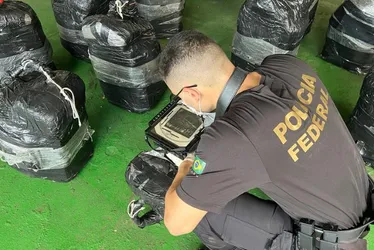 Imagem ilustrativa da imagem Condenado por traficar drogas em contêiner de navio é preso pela Guarda de Vitória