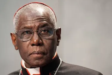 Imagem ilustrativa da imagem Conheça o cardeal que poderá se tornar o primeiro papa africano
