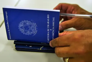 Imagem ilustrativa da imagem Brasil registra saldo de mais de 257 mil novos empregos em abril