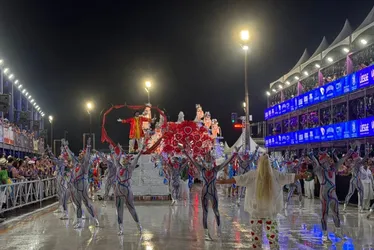Imagem ilustrativa da imagem Desfiles das Escolas de Samba: campeã será revelada nesta quarta-feira
