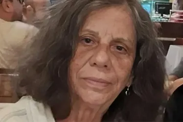 Imagem ilustrativa da imagem 'Dinheiro acaba e eu não sou de economizar', diz Maria Gladys