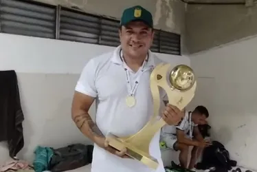 Imagem ilustrativa da imagem Dirigente leva dois tiros em tentativa de assalto; bandidos queriam malote com R$ 400 mil