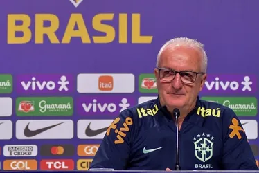 Imagem ilustrativa da imagem Dorival corta quatro na seleção e convoca substitutos para duelo com a Argentina